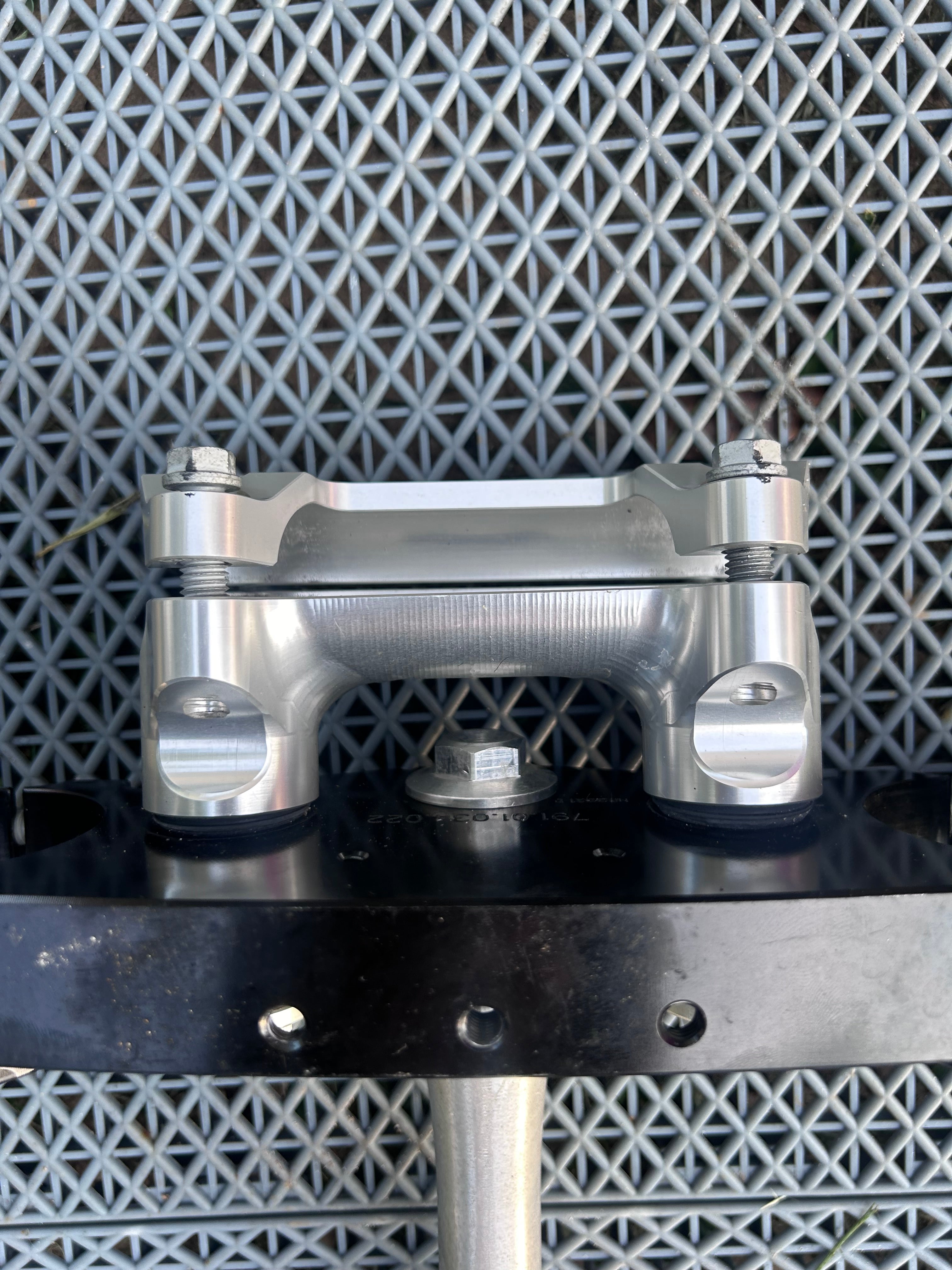 2022 Ktm 450 triple trees with bar clamps