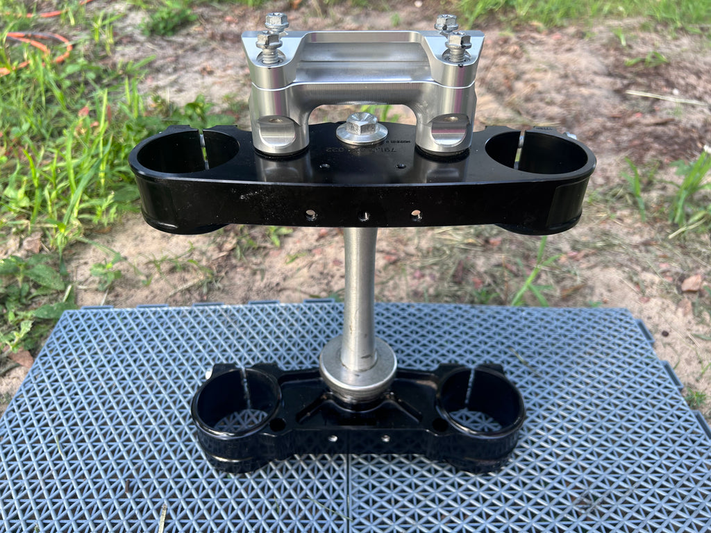 2022 Ktm 450 triple trees with bar clamps