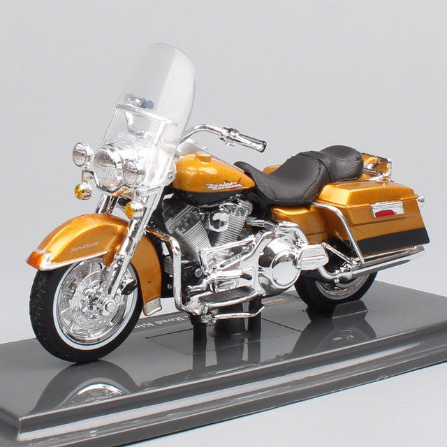 Maisto 1/18 Scale FLHR Road King Diecast model  [shop name]