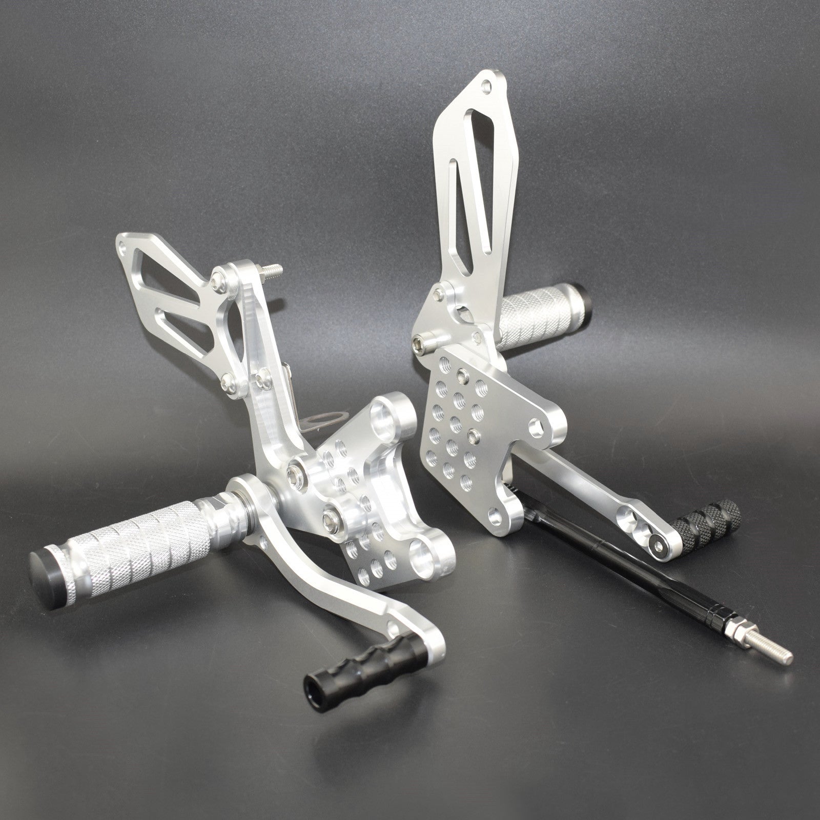 2000 -05 SUZUKI GSXR rearsets